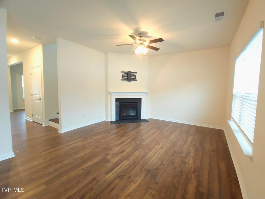 Photo #5: 1241 Valley Parke Drive