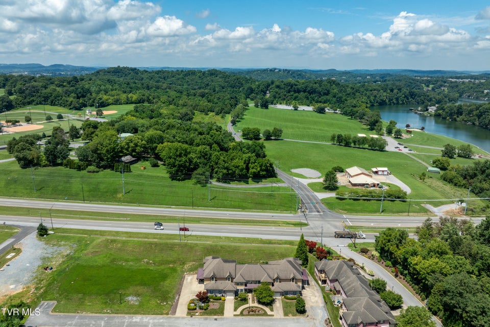 Photo #47: 130 Lookout Pointe 