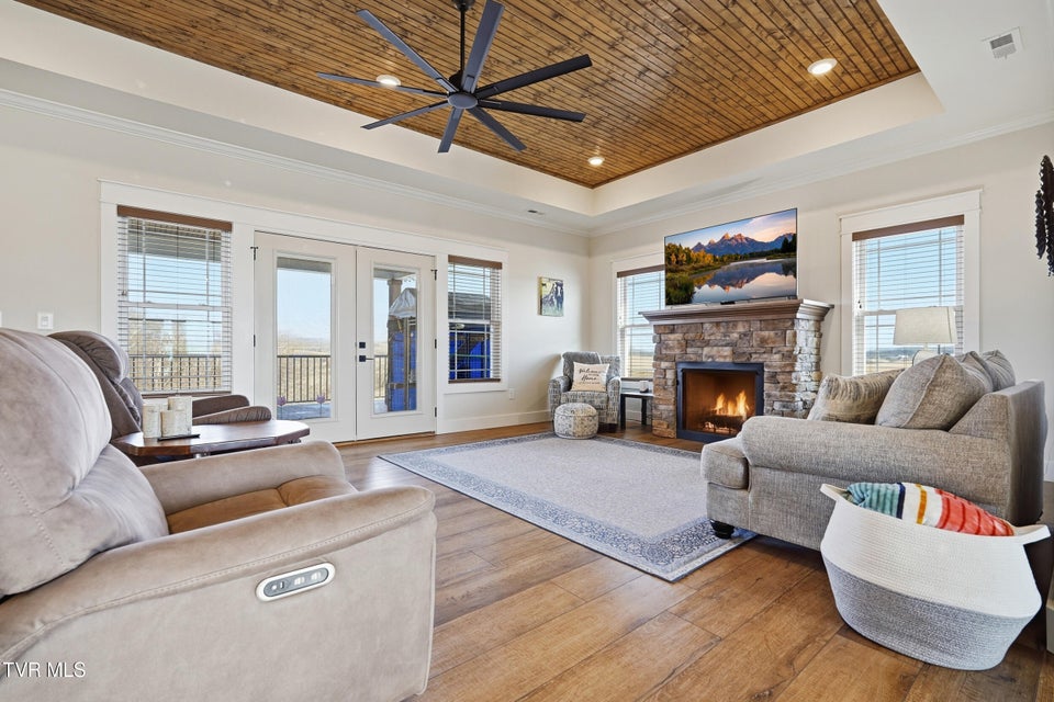 Photo #8: 301 Painter Road