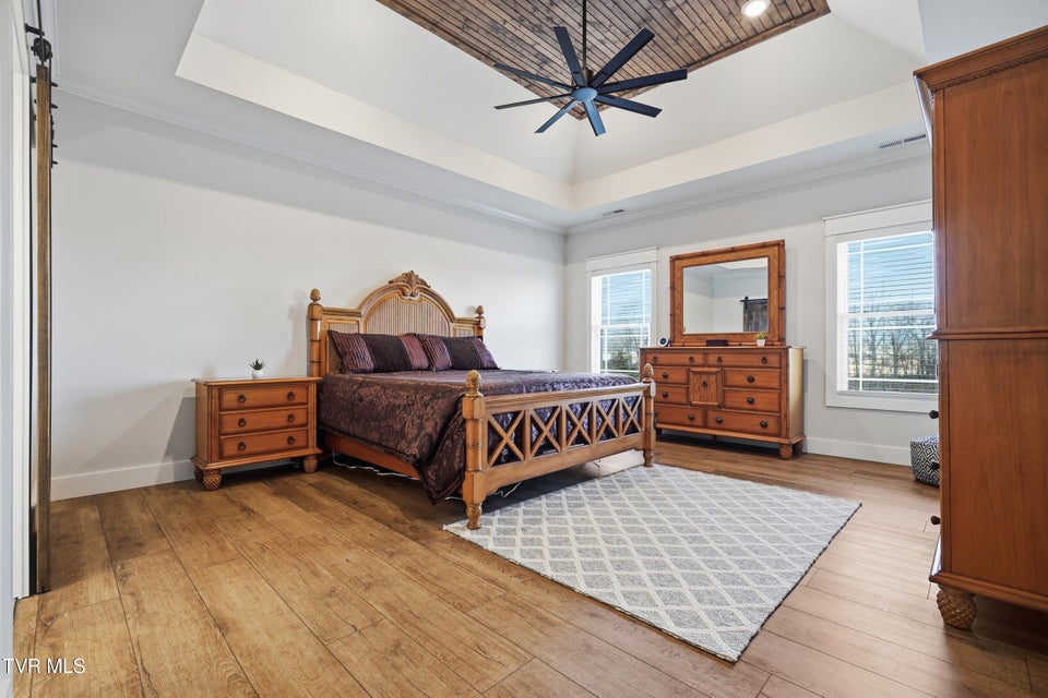 Photo #17: 301 Painter Road