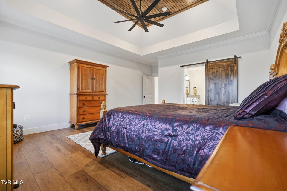 Photo #26: 301 Painter Road