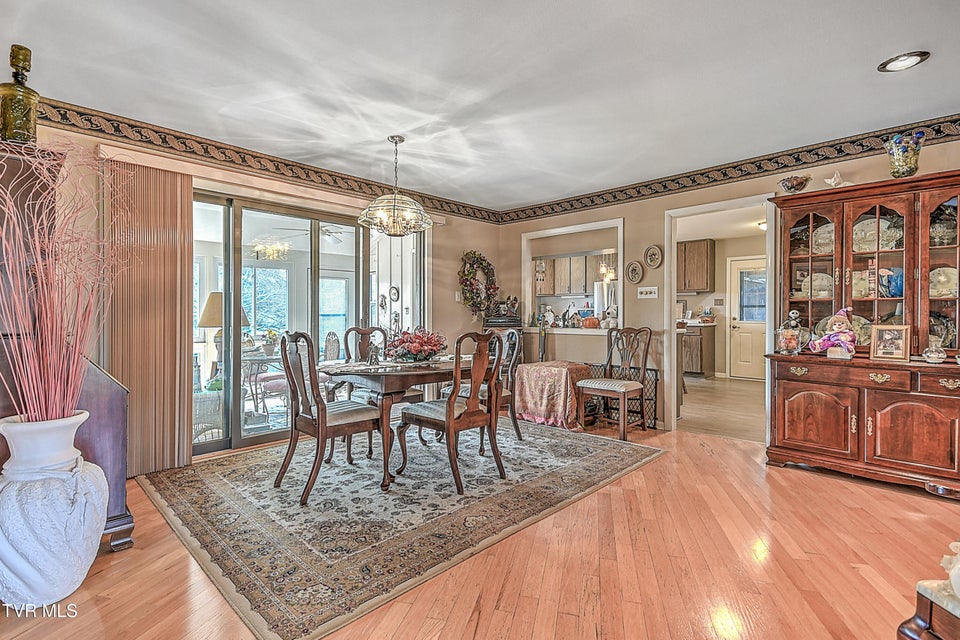 Photo #13: 310 Par Lane