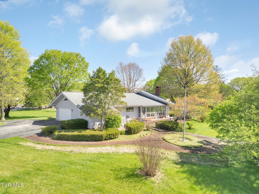 Photo #45: 310 Par Lane