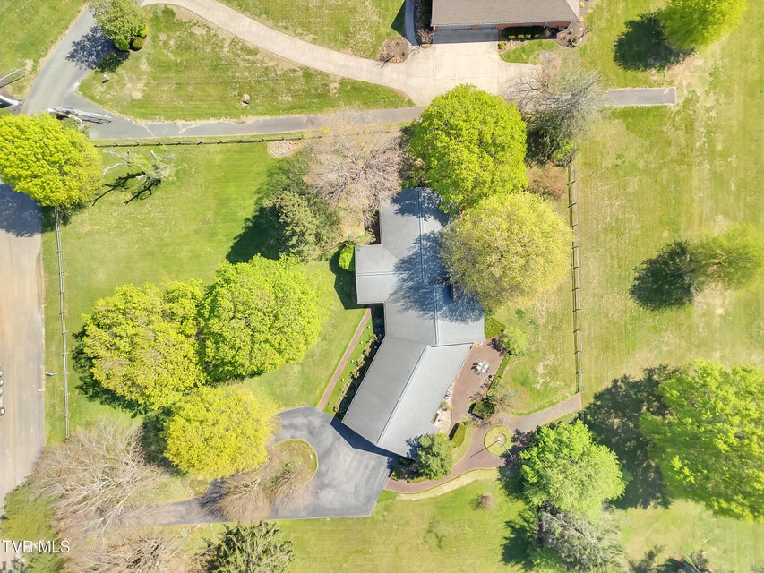 Photo #47: 310 Par Lane