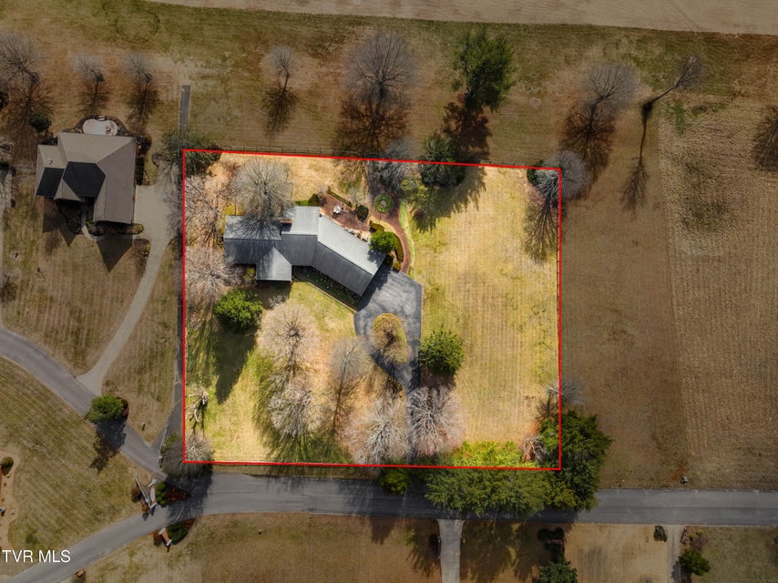 Photo #54: 310 Par Lane