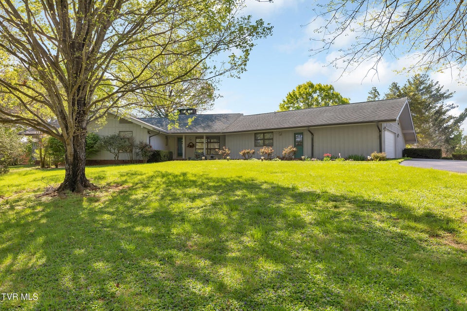 Photo #52: 310 Par Lane