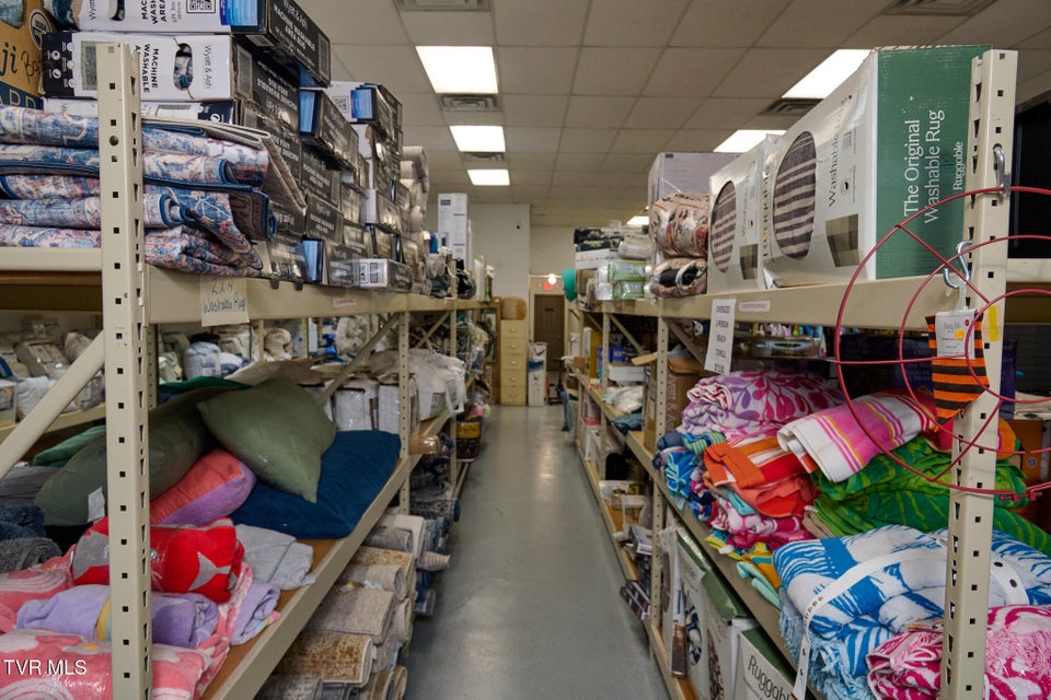 Photo #16: 4185 Andrew Johnson Highway