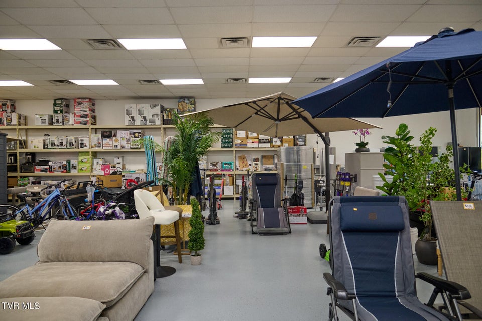 Photo #11: 4185 Andrew Johnson Highway