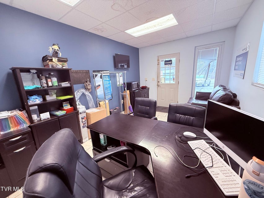 Photo #29: 220 Main Boulevard