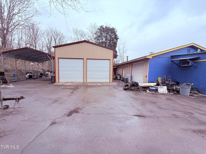 Photo #24: 220 Main Boulevard