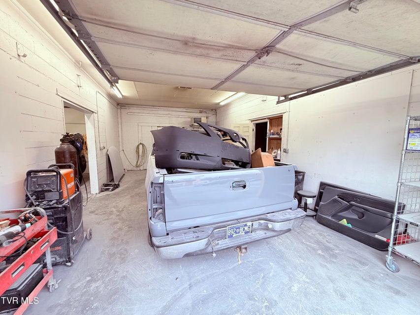 Photo #18: 220 Main Boulevard