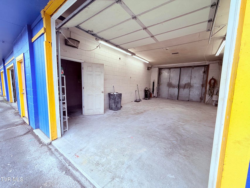 Photo #13: 220 Main Boulevard