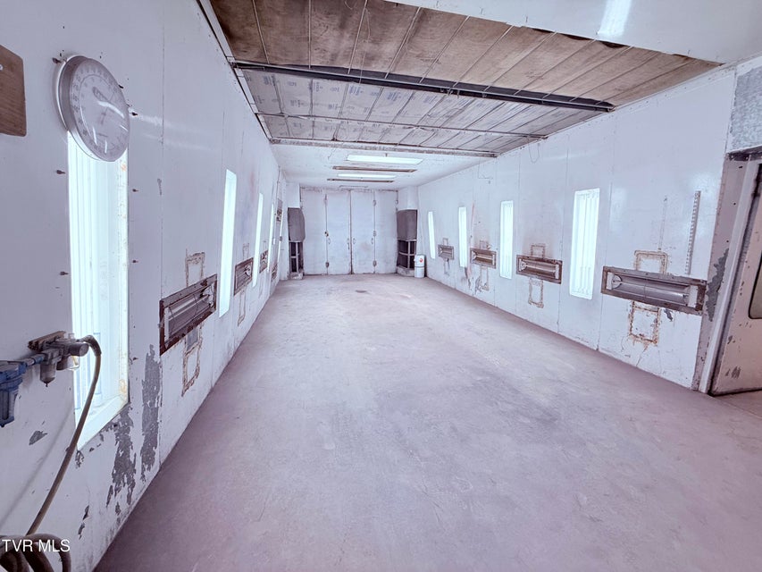 Photo #8: 220 Main Boulevard