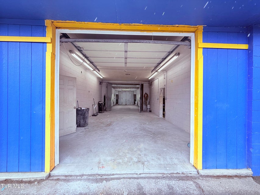 Photo #6: 220 Main Boulevard