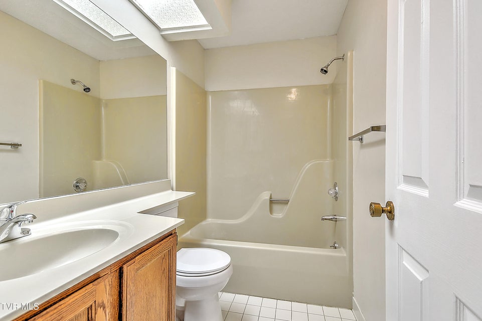 Photo #17: 130 Quail Run