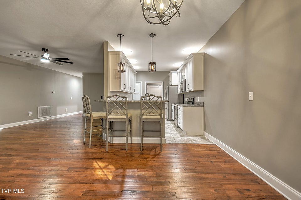 Photo #21: 249 Oak View Circle