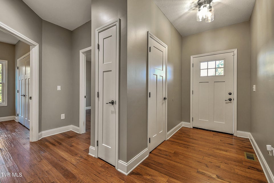 Photo #36: 249 Oak View Circle