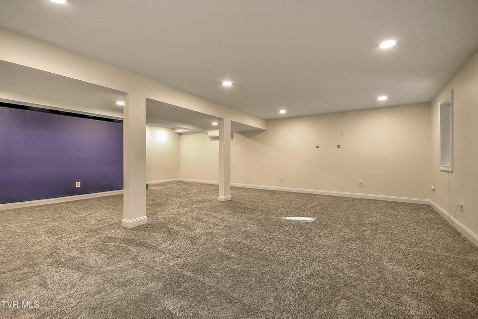 Photo #47: 249 Oak View Circle