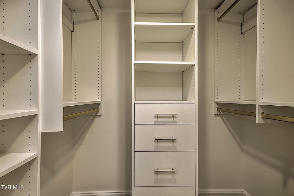 Photo #56: 249 Oak View Circle