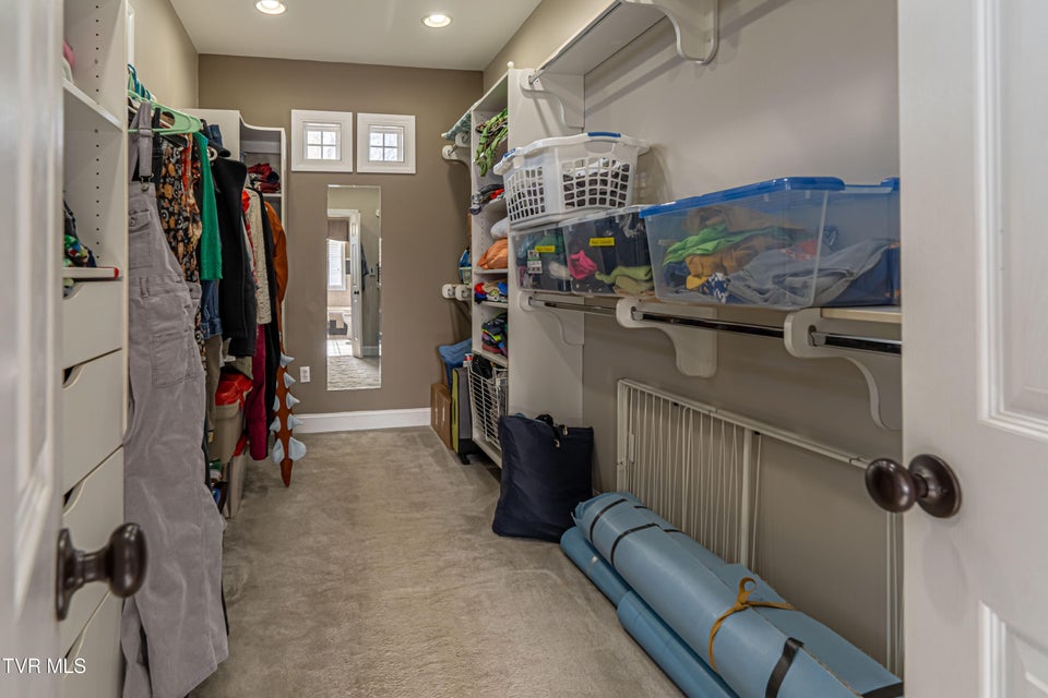 Photo #32: 625 Locust Street