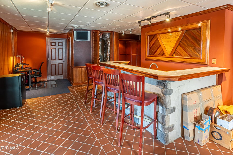 Photo #37: 625 Locust Street