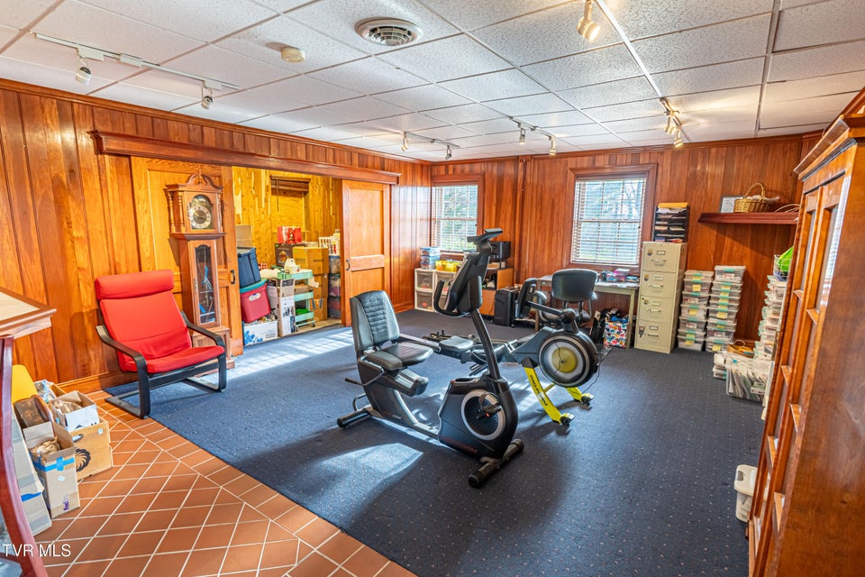 Photo #38: 625 Locust Street