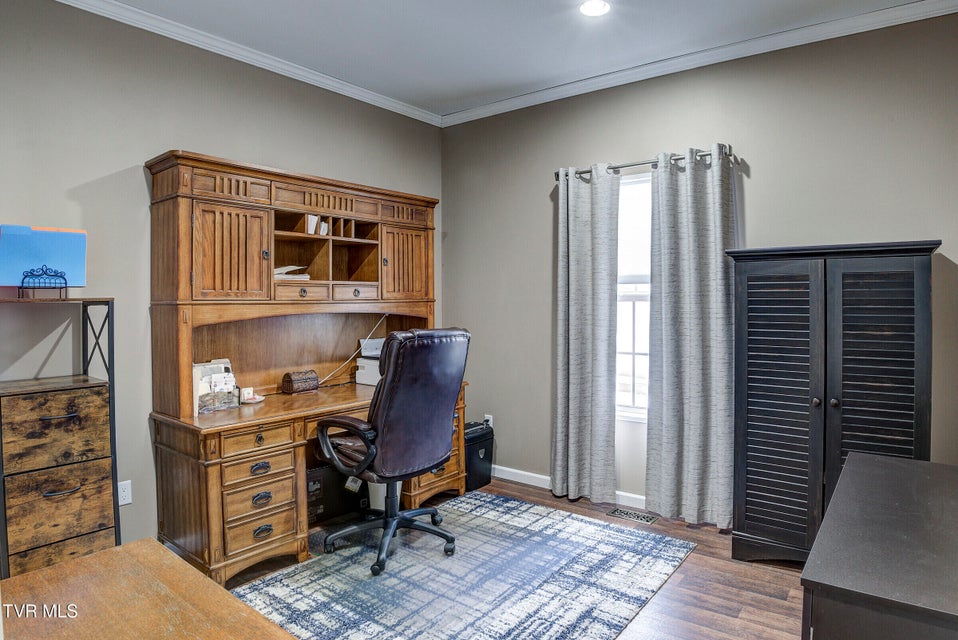 Photo #21: 214 Mount Crest Drive