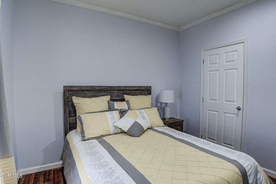 Photo #35: 214 Mount Crest Drive