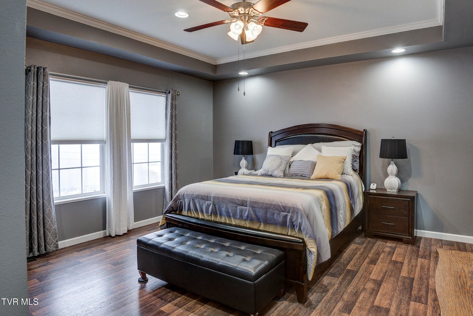 Photo #25: 214 Mount Crest Drive