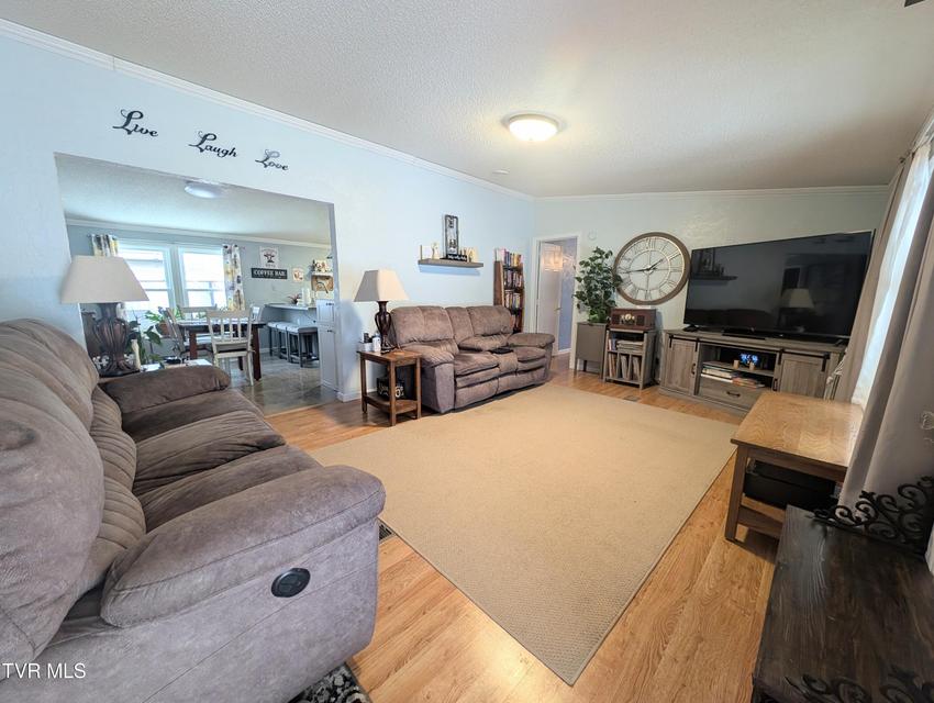 Photo #18: 4887 The Lake Road