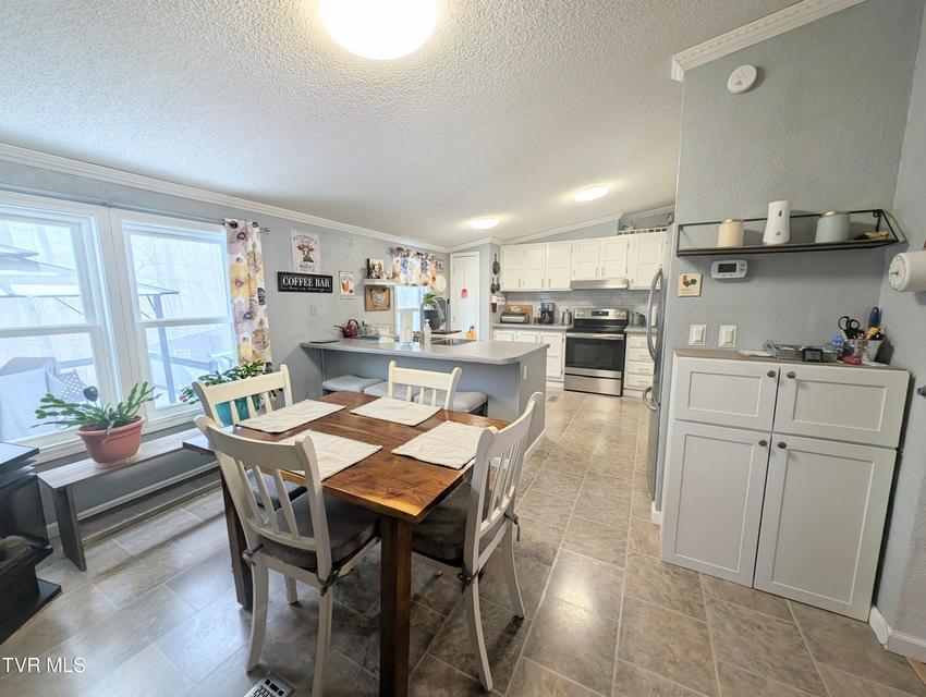 Photo #22: 4887 The Lake Road