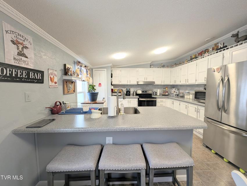 Photo #23: 4887 The Lake Road