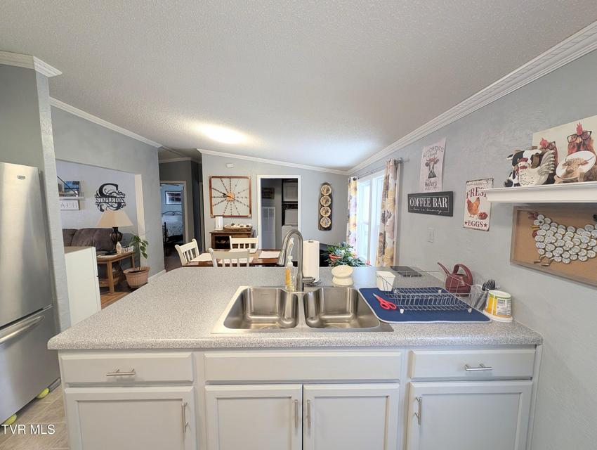 Photo #25: 4887 The Lake Road