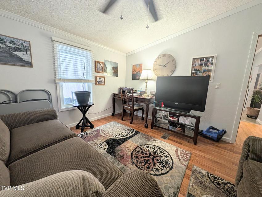 Photo #33: 4887 The Lake Road