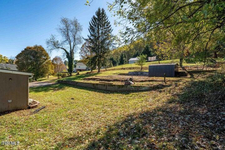 Photo #34: 205 Franklin Drive