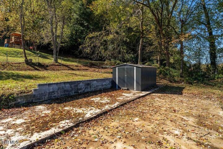 Photo #39: 205 Franklin Drive