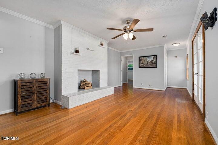 Photo #11: 205 Franklin Drive