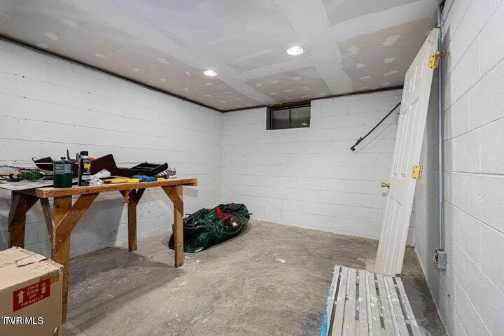 Photo #31: 205 Franklin Drive