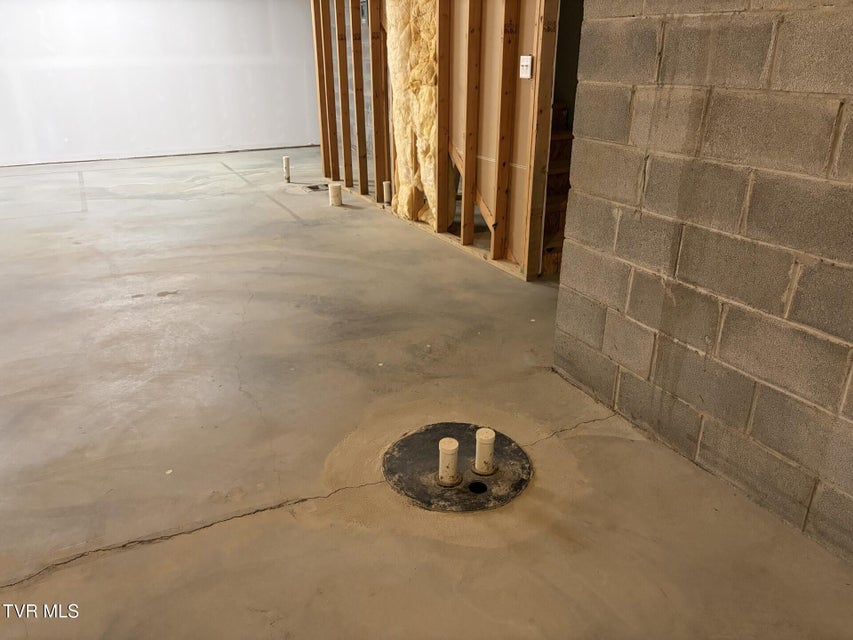 Photo #31: 6344 Love Song Lane