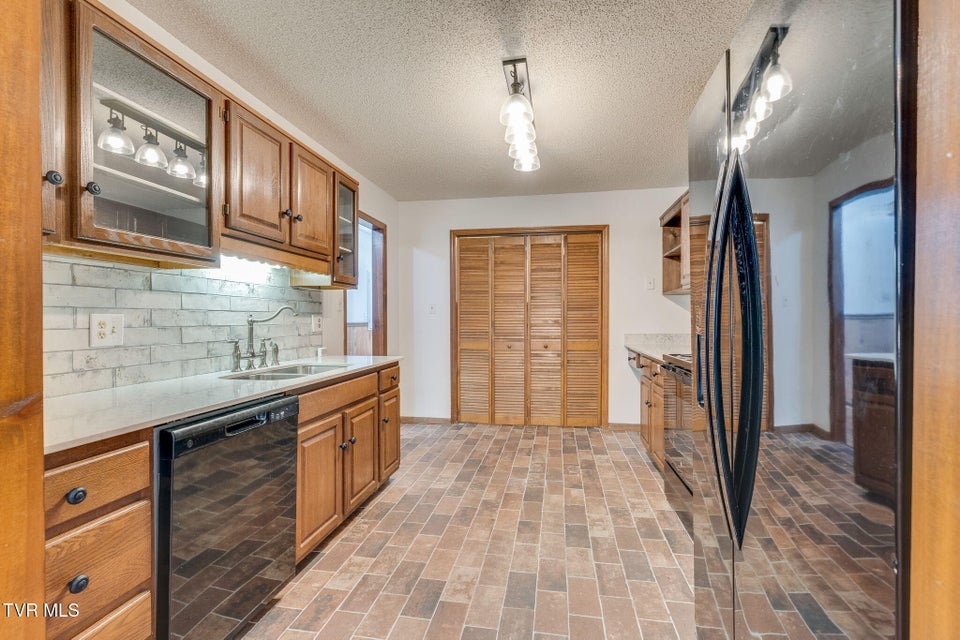 Photo #11: 1175 Pebble Drive