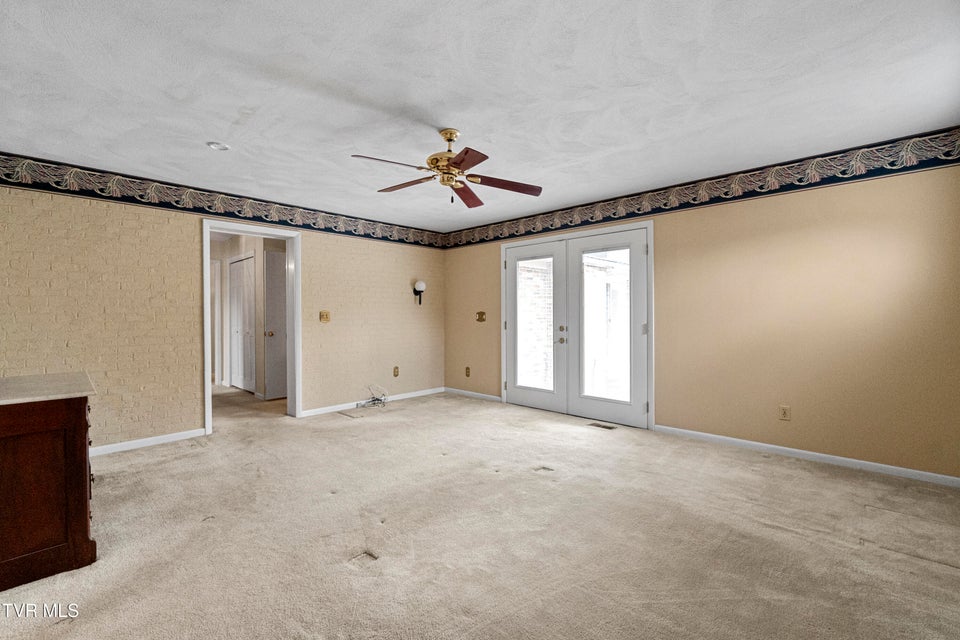 Photo #19: 1400 Brentwood Drive