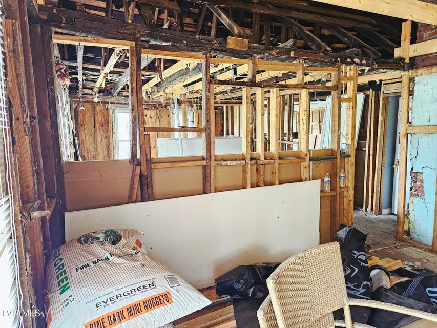 Photo #10: 509 Norfolk Avenue