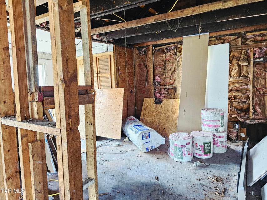 Photo #14: 509 Norfolk Avenue