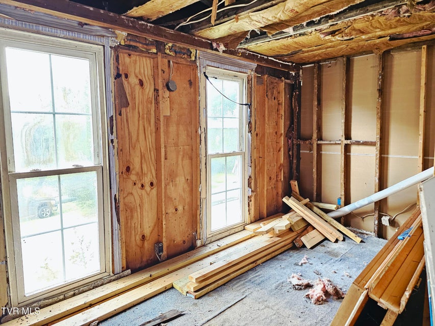 Photo #15: 509 Norfolk Avenue