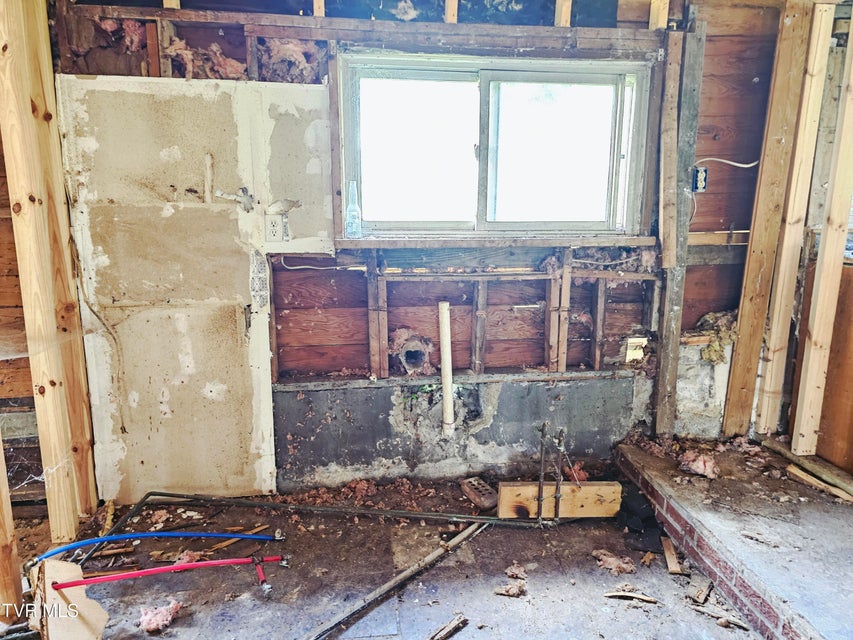 Photo #19: 509 Norfolk Avenue