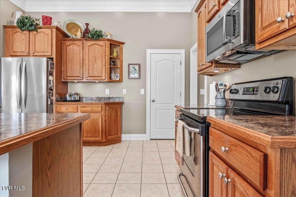 Photo #14: 11 Vesta Sue Court