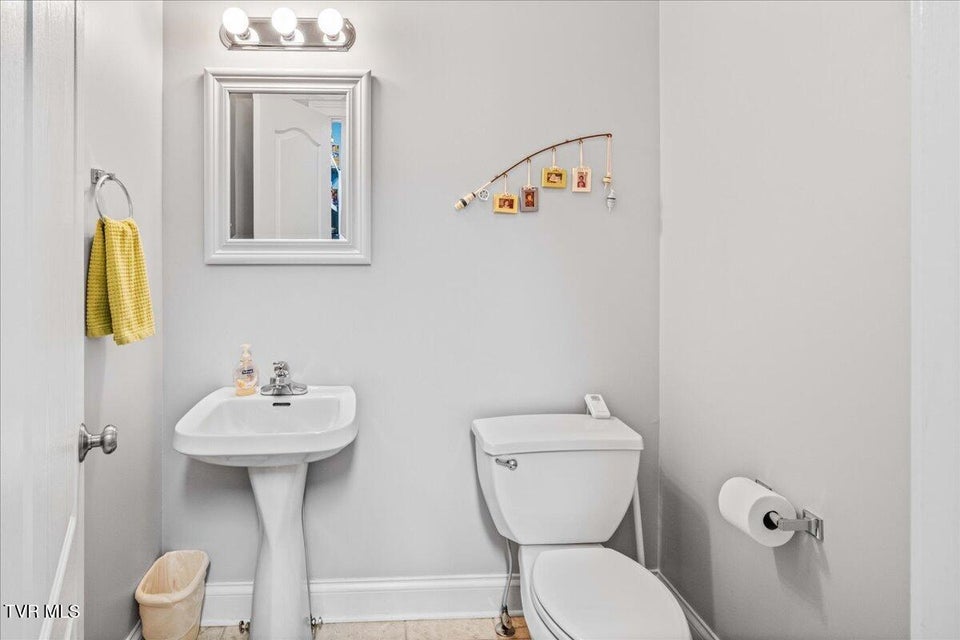 Photo #23: 11 Vesta Sue Court