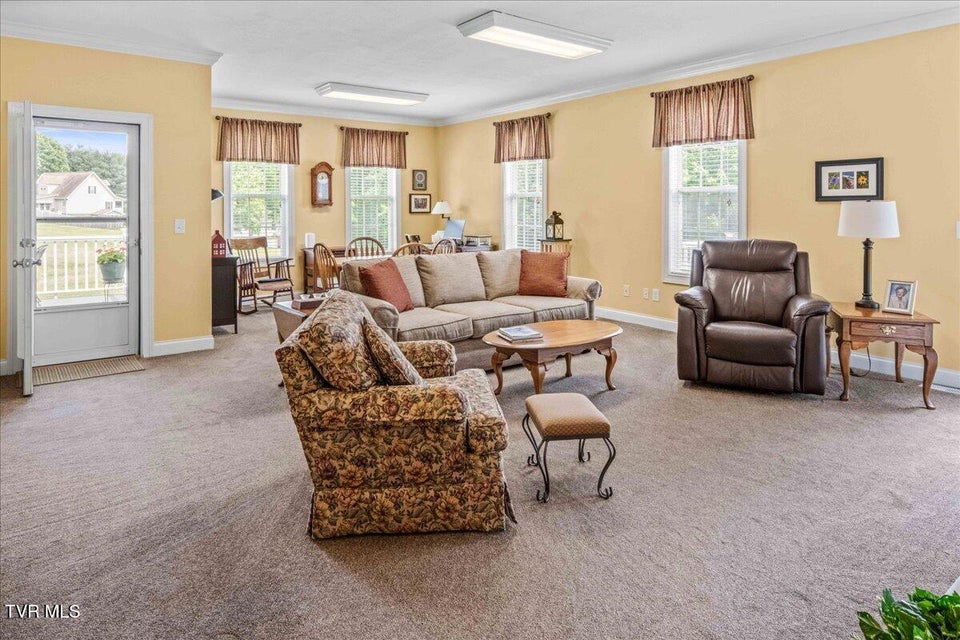 Photo #24: 11 Vesta Sue Court