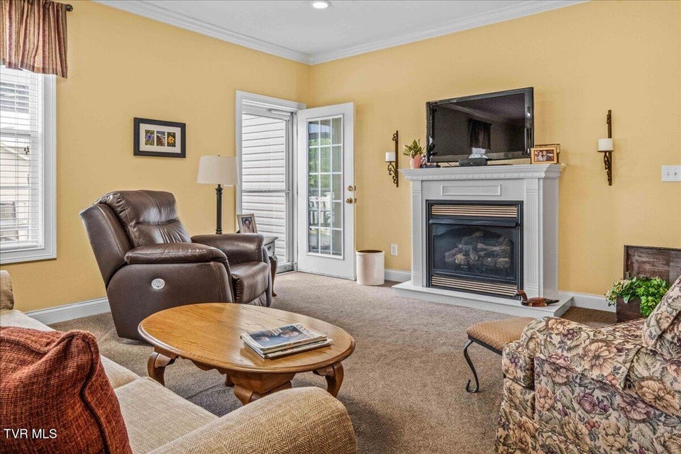 Photo #25: 11 Vesta Sue Court