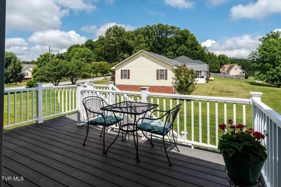 Photo #77: 11 Vesta Sue Court